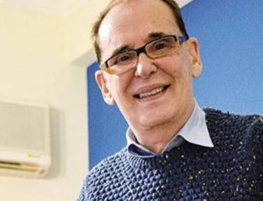 Τάκης Σαγιώρ: «O πατέρας μου ήταν σκληρός άνθρωπος - Ακόμα θυμάμαι τη σφαλιάρα, όταν του είπα ότι…»